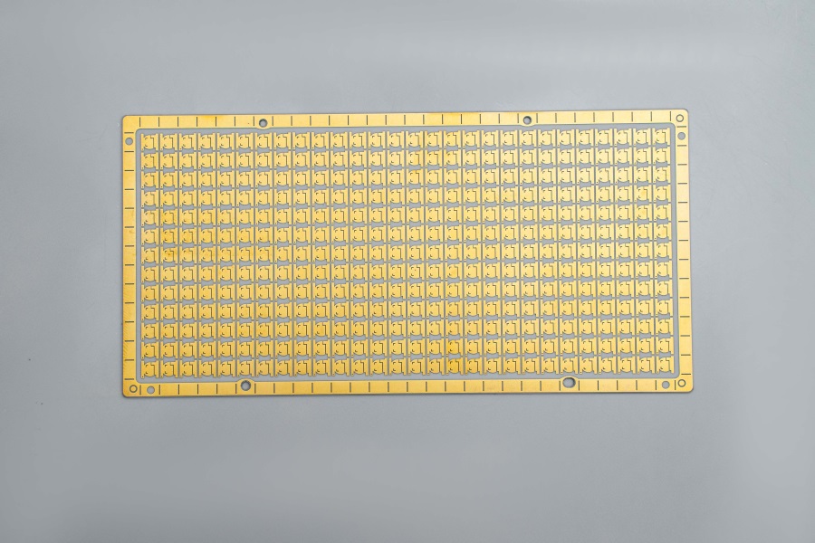 3D ceramic packaging substrate
